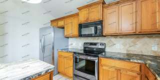 2512 Northwest 179th Court Gallery 7