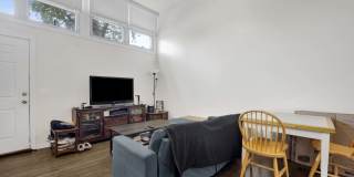 2143 N WESTERN Avenue Gallery 3