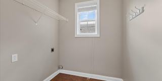 Pet Friendly Four Bedroom! Gallery 32
