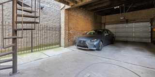 456 N Green St Gallery 8