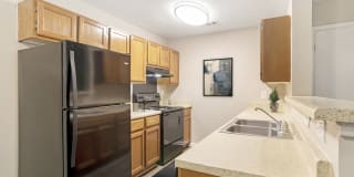 Grand at Pearl Gallery 14