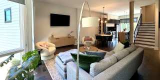 Modern Dilworth Townhome | 3BR/3.5BA | Private Rooftop Terrace | EV Charging | Walkable Location Gallery 10