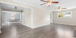 **WATERFRONT RENTAL WITH DEEP WATER ACCESS in Grandview Shores!** Gallery 6