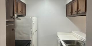 8702 Village Dr Gallery 4