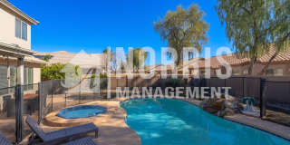 Beautiful Large Furnished Home w/A Pool Gallery 33
