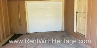 GREAT HOME / 3 BEDROOMS AND BONUS ROOM / GREAT LOCATION /  PRIVATE FENCED YARD Gallery 37
