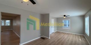 Updated 3-Bedroom Home with Spacious Kitchen Gallery 4