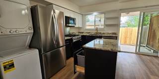 Lakewood Best Ever 3/2 Duplex All New Inside w/ Fenced Yard Gallery 11