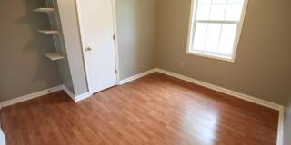 3 BR 2 Bath house in Cul-de-sac in Auburn Gallery 10