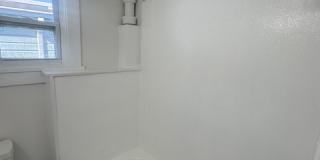 305 North Franklin Street Gallery 27