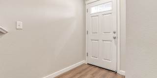 3 Bedroom/2.5 Bath With Fenced Backyard, W/D Included, and AC! 3 Bedroom/2.5 Bath With Fenced Backyard, W/D Included, and AC! Gallery 24