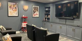 The Valley Gallery 22