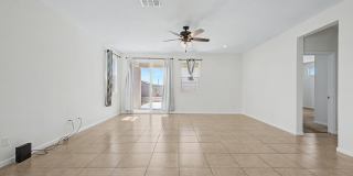 17865 W DALEY Lane Gallery 6