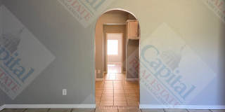 Large 4 Bedroom Home Gallery 7