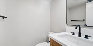 1613 Darcy Avenue Gallery 21