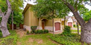 Gorgeous 2 Bedrooms /2.5 Bathrooms + Flex Space Home Near South Austin!!! Gallery 26