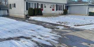 9 Railroad Street Gallery 1