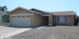Pet Friendly 4 Bedroom Home with Fenced Back Yard! Gallery 1