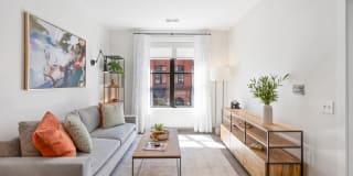 Emblem 125 Gallery 5