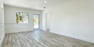 2740 NW 49th St Gallery 3