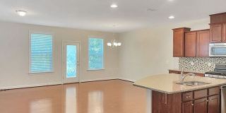 Room in 3 Bedroom Home at Pecan Ridge Dr Gallery 22