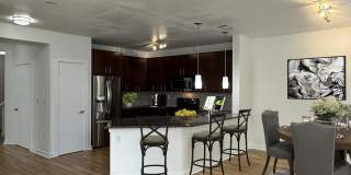 1800 Broadway Gallery 38