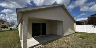 12388 NE 48th Loop Gallery 17