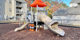 Varia at Oakcrest Gallery 29