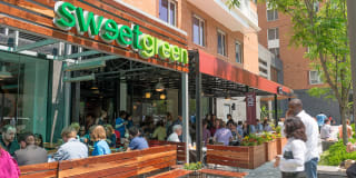 2400 Pennsylvania Avenue Gallery 21