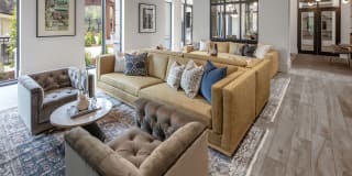 Mercato Grove Gallery 22