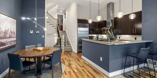 U St Penthouse Gallery 12