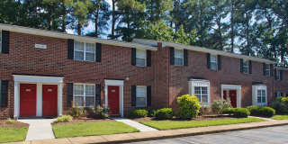 Thousand Oaks Gallery 17