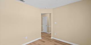 7598 Pleasantville Way Gallery 10