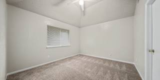 1702 Clairidge Ave Gallery 32