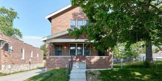 5021 Ray Avenue Gallery 1