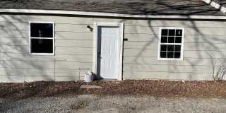 Triplex End Unit for Rent – Plainview Neighborhood, Wichita, KS Gallery 1