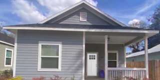 Spacious 3 Bedroom Home in Downtown Gainesville Gallery 1