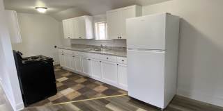 232 West Wilkins Street - 2 (upper) Gallery 1