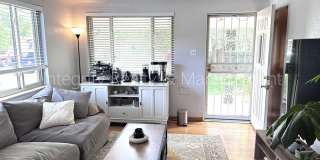 2 Bed/1 Bath, 780 sq. ft., 2047 Meade St Denver, CO 80211 Gallery 6