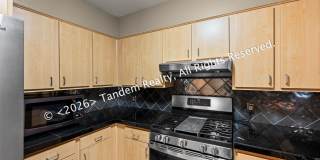937 Russell St Apt 10 Gallery 11