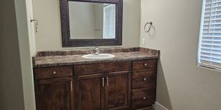 Beautiful 4 Bedroom Home Gallery 16