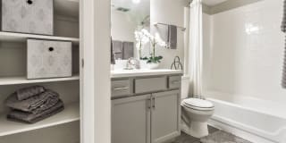 The Woods of Fairfax Apartments of Lorton Gallery 17