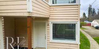 Bright  Comfortable Lower-Level Living Near the Heart of Bremerton Gallery 1