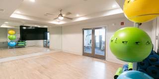 Annabelle on Main Age 55+ Apartment Homes Gallery 11