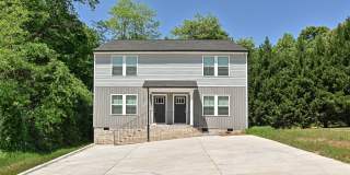 580 Pleasant Avenue Gallery 1