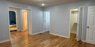 3 bedroom one- level beauty in North Johnson City! Gallery 26