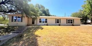 Newly Remodeled 3/2 house for Rent in Lampasas, Tx Gallery 1