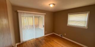 3 Bedroom, 1 Bath Bungalow Style Home Move-In Ready! Gallery 6