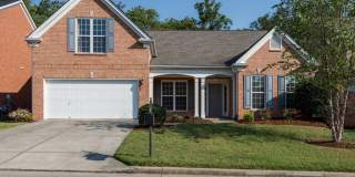 3-Bed/3-Bath w/ Bonus Rm. in Brentwood! Gallery 1