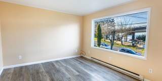 $500 OFF Special - Beautiful 4 Bed/1 Bath Home in Astoria Gallery 12
